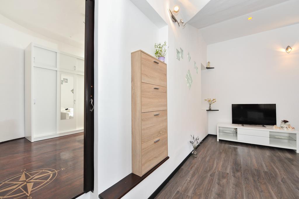 Apartment Borgo Zara Esterno foto