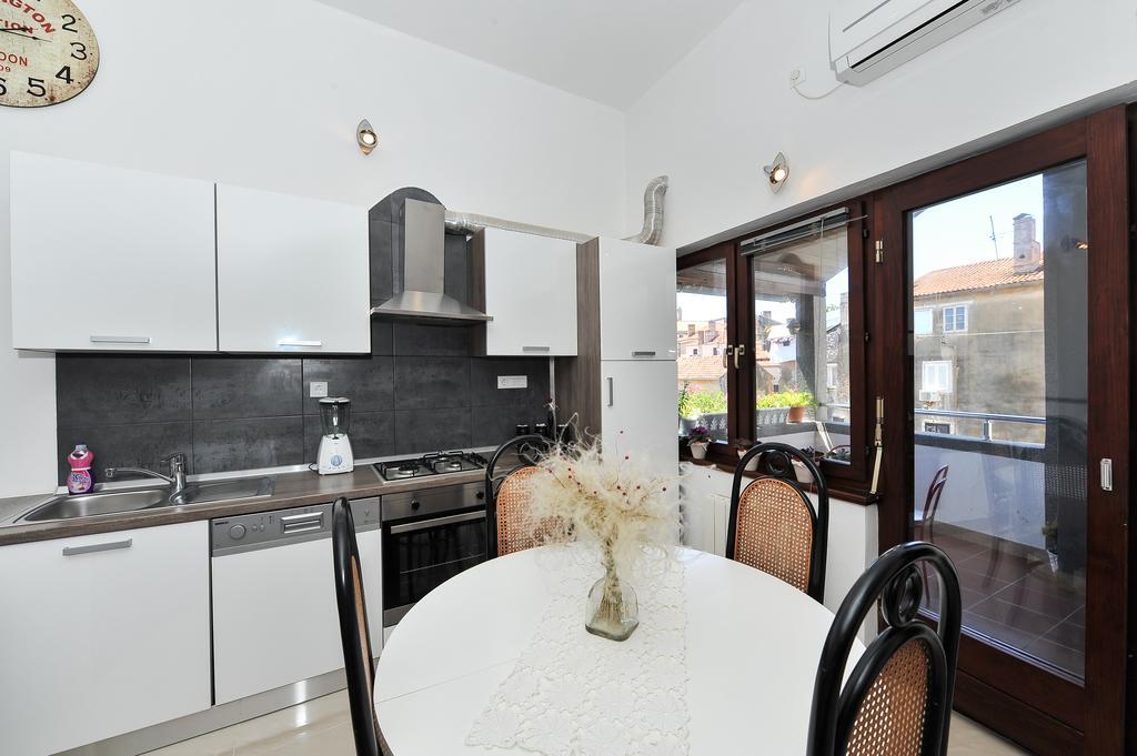 Apartment Borgo Zara Esterno foto