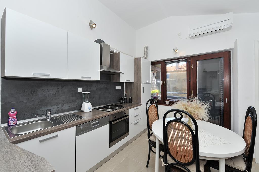 Apartment Borgo Zara Esterno foto